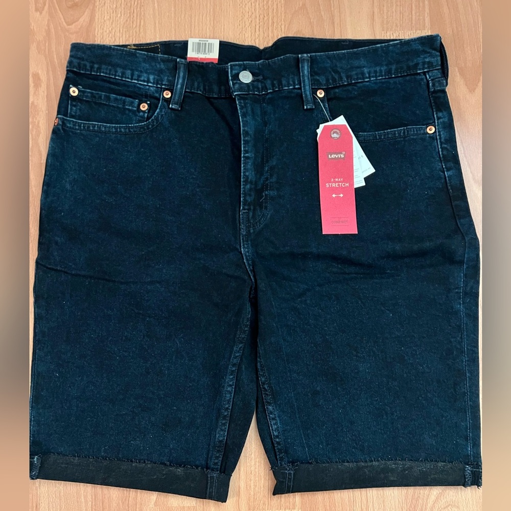 Levi's Men's Dark Wash Denim Shorts